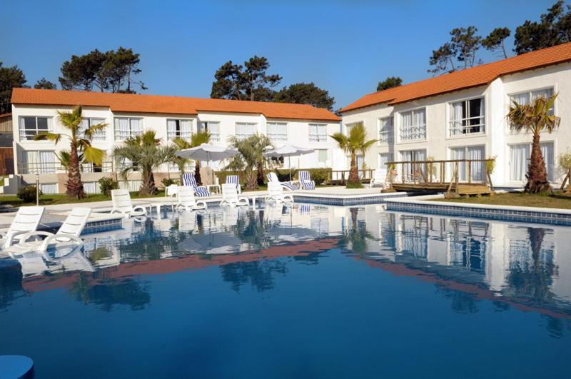 Punta Del Este Arenas Hotel Chihuahua Exterior photo