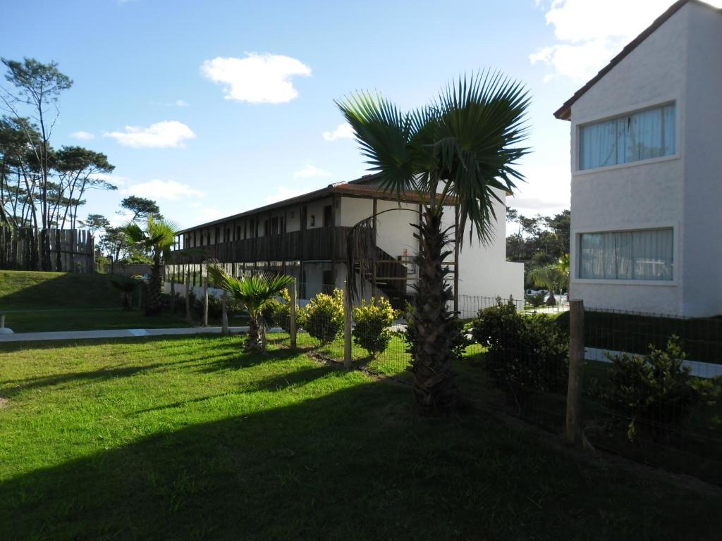 Punta Del Este Arenas Hotel Chihuahua Exterior photo