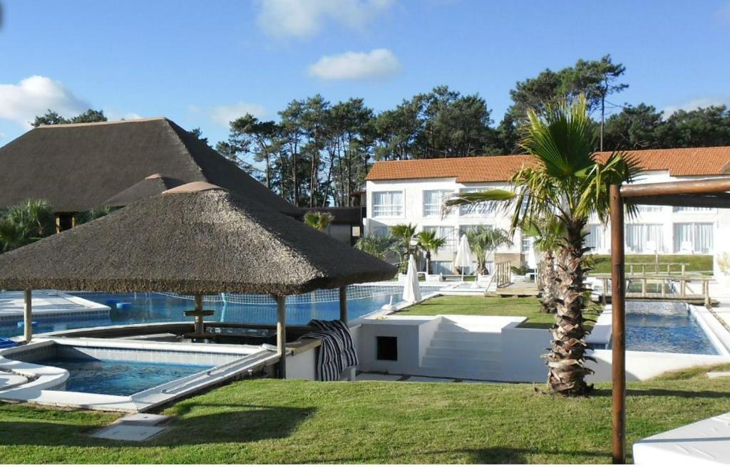 Punta Del Este Arenas Hotel Chihuahua Exterior photo