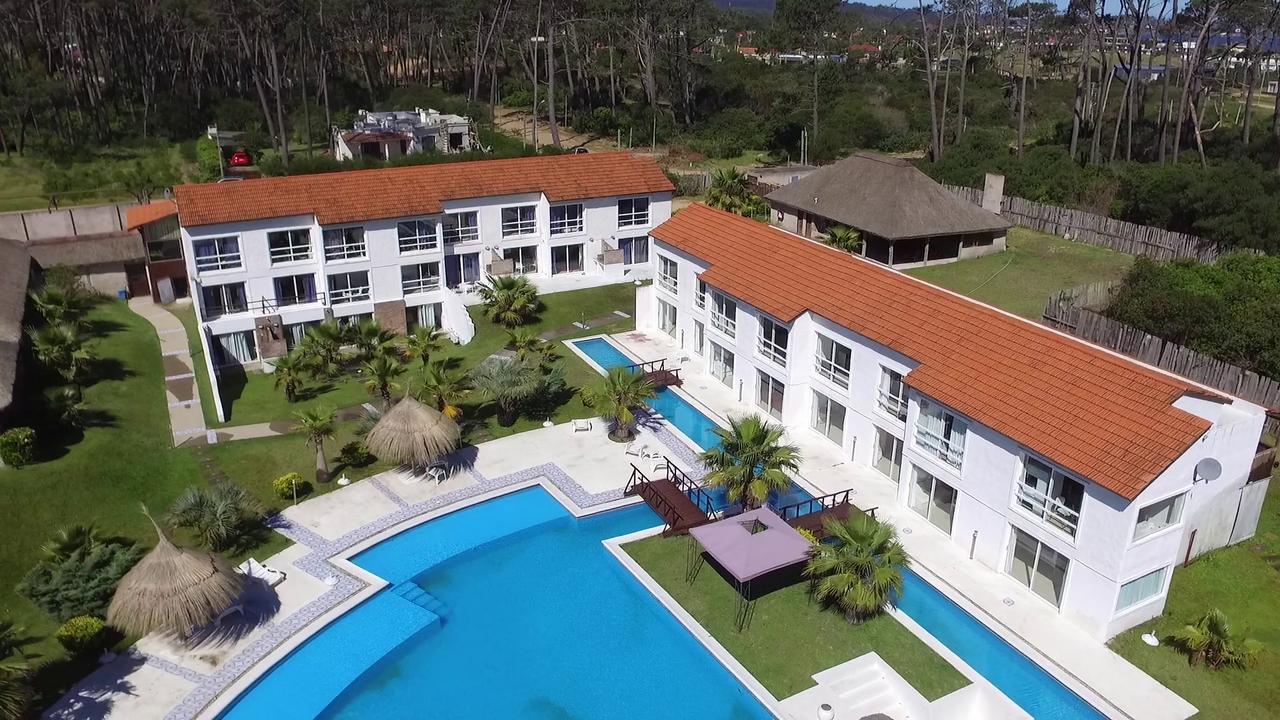 Punta Del Este Arenas Hotel Chihuahua Exterior photo